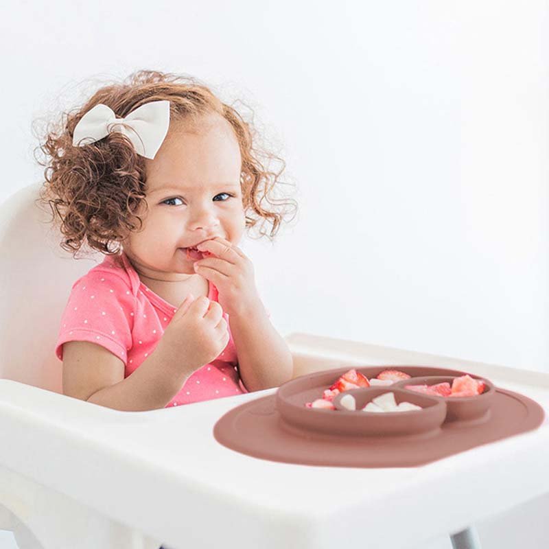 Silikonowy talerzyk z podkładką mały 2w1 Mini Mat, Pastelowy róż - obrazek 5